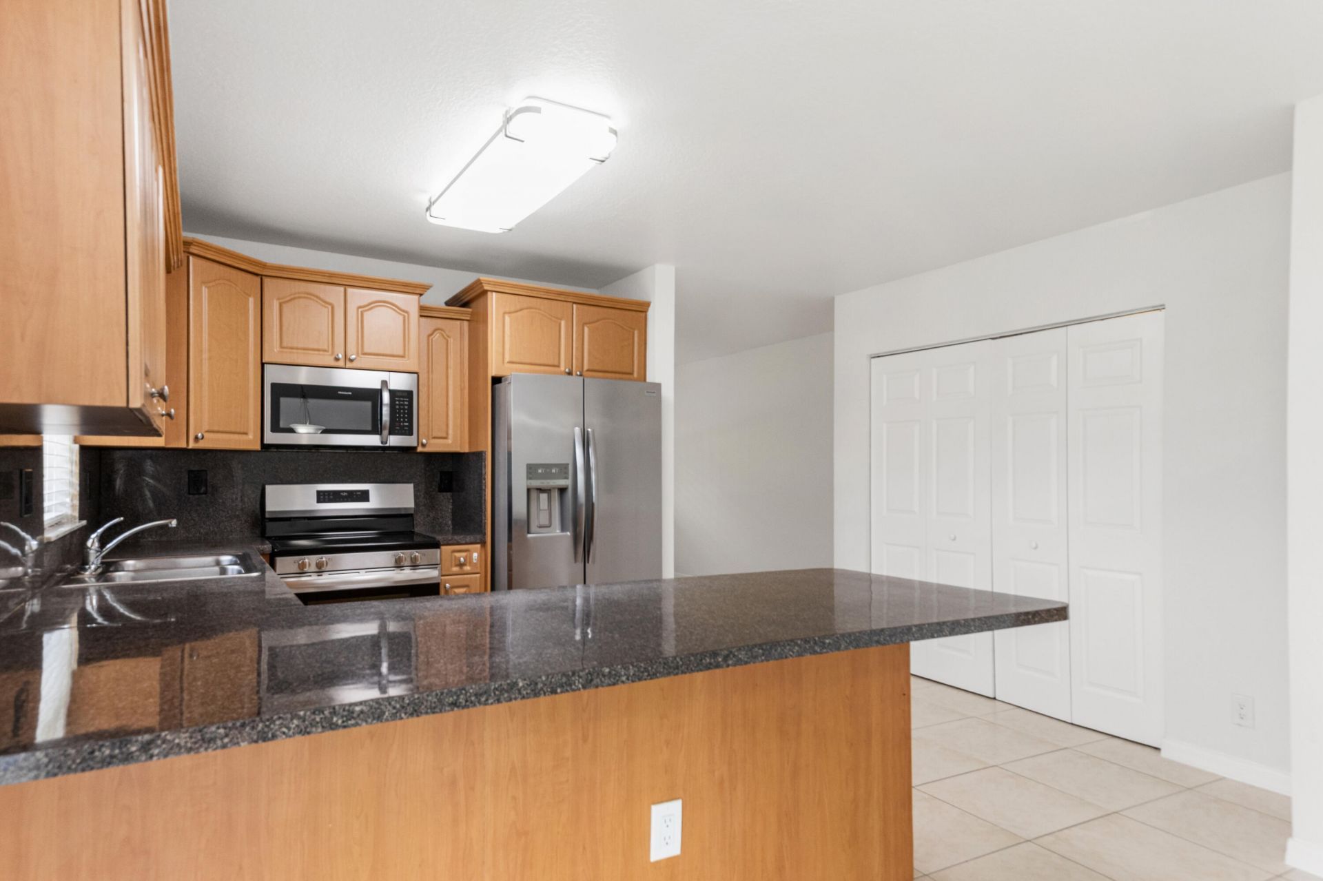 24 SW 6th Street, Unit #2, Hallandale Beach, FL 33009 Photo