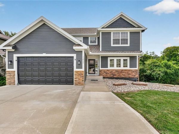 15825 NW MORGAN Street, Platte City, MO 64079