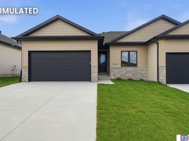 10507 Majestic Lane, Lincoln, NE 68527