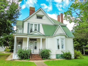 220 S Main Cross Street, Flemingsburg, KY 41041