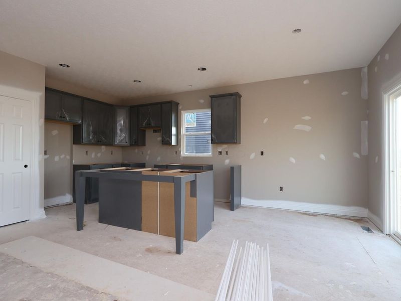 8138 Griffin Drive, Reynoldsburg, OH 43068 Photo 2