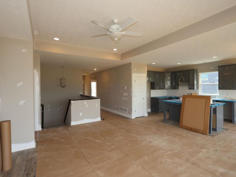 8138 Griffin Drive, Reynoldsburg, OH 43068 Photo 4