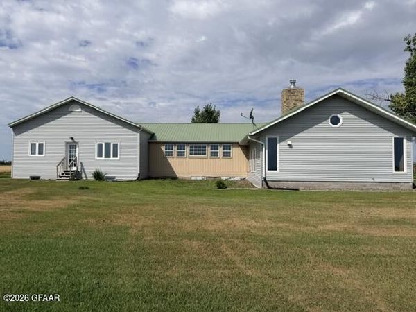 8469 151ST Avenue NE, St Thomas, ND 58276