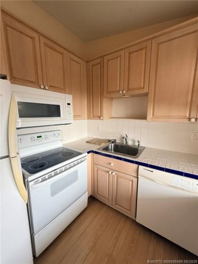 800 NW Fork Road, Unit 10-10, Stuart, FL 34994 Photo