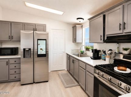 194 Julie Way, Dayton, NV 89403 Photo