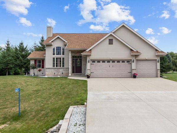 N6053 JOSEPH DRIVE, Fond Du Lac, WI 54937