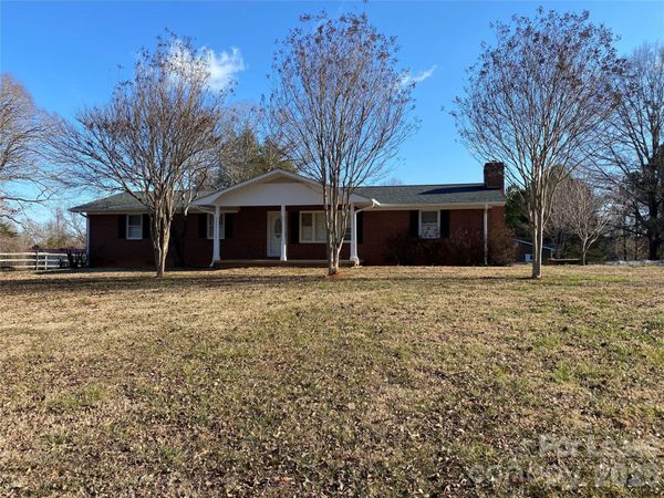 203 Ratchford Farm Road , Gastonia, NC 28056