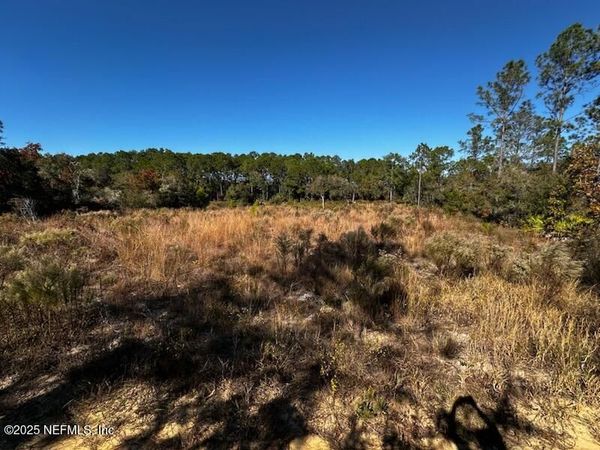 220 COMO Circle, Interlachen, FL 32148