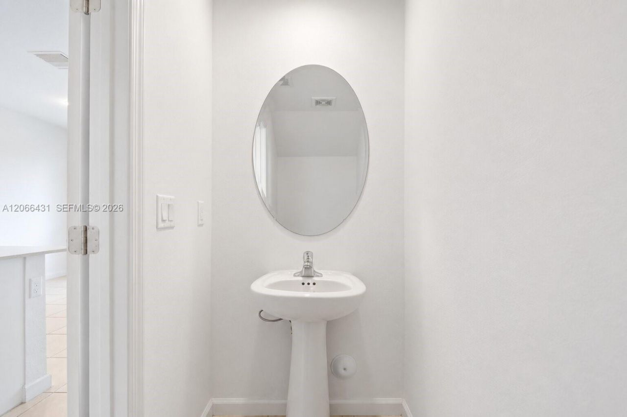 12269 NW 24 Place , Unit 12269, Miami, FL 33167 Photo
