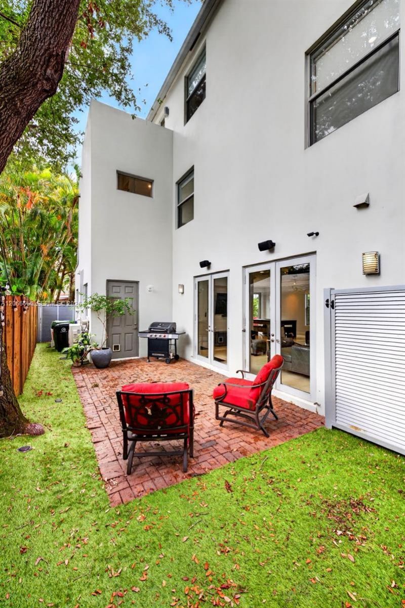 125 NE 16th Ter , Fort Lauderdale, FL 33301 Photo