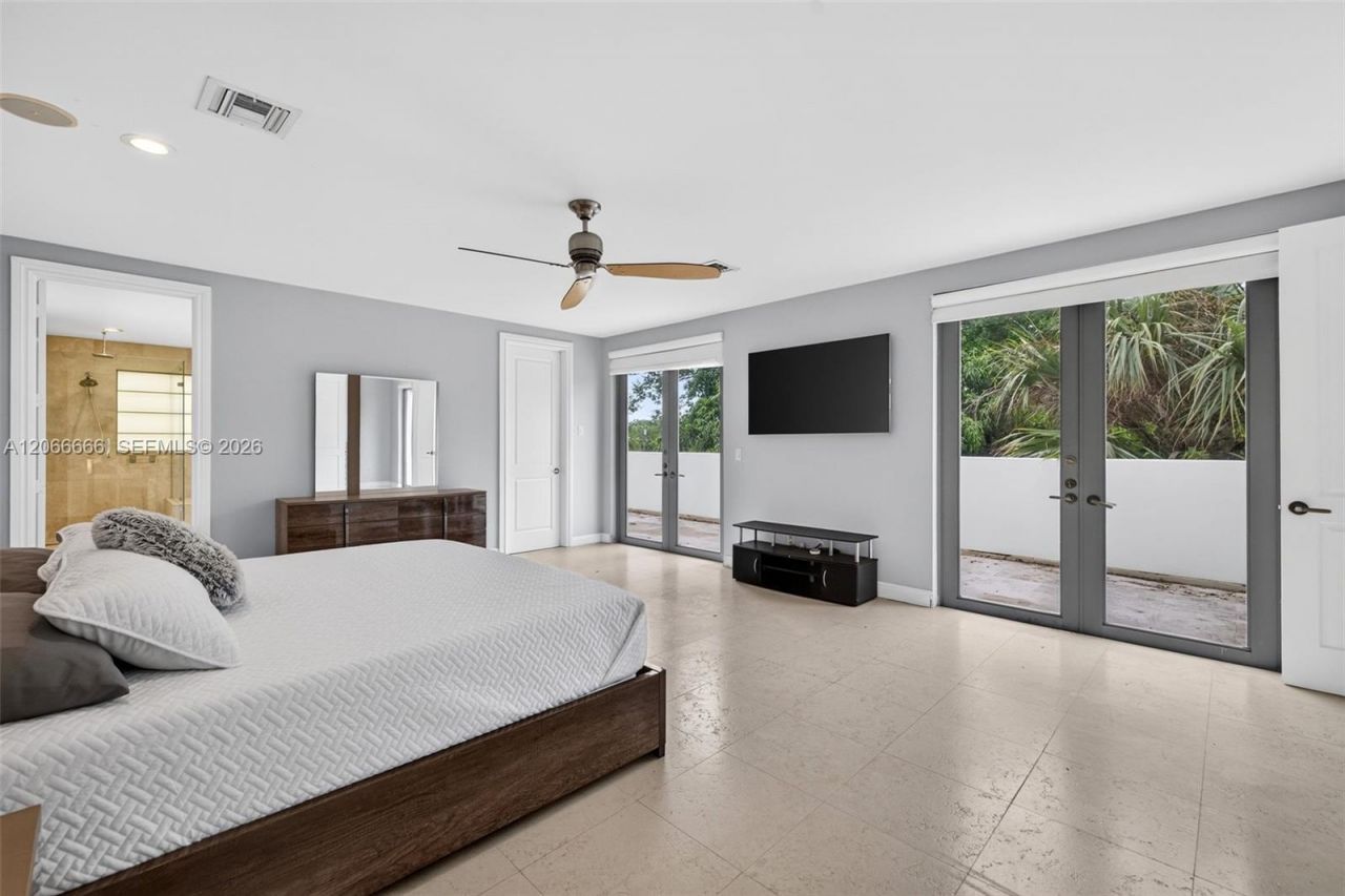 125 NE 16th Ter , Fort Lauderdale, FL 33301 Photo