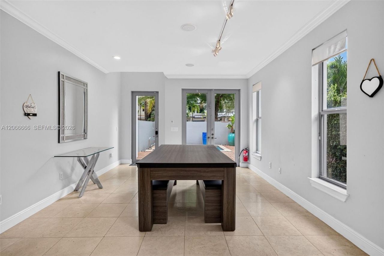 125 NE 16th Ter , Fort Lauderdale, FL 33301 Photo