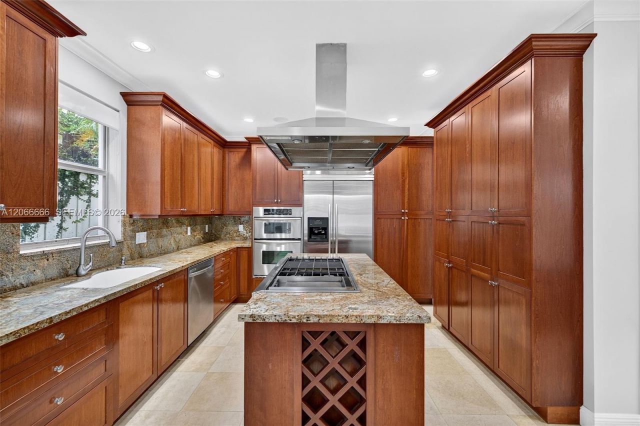 125 NE 16th Ter , Fort Lauderdale, FL 33301 Photo