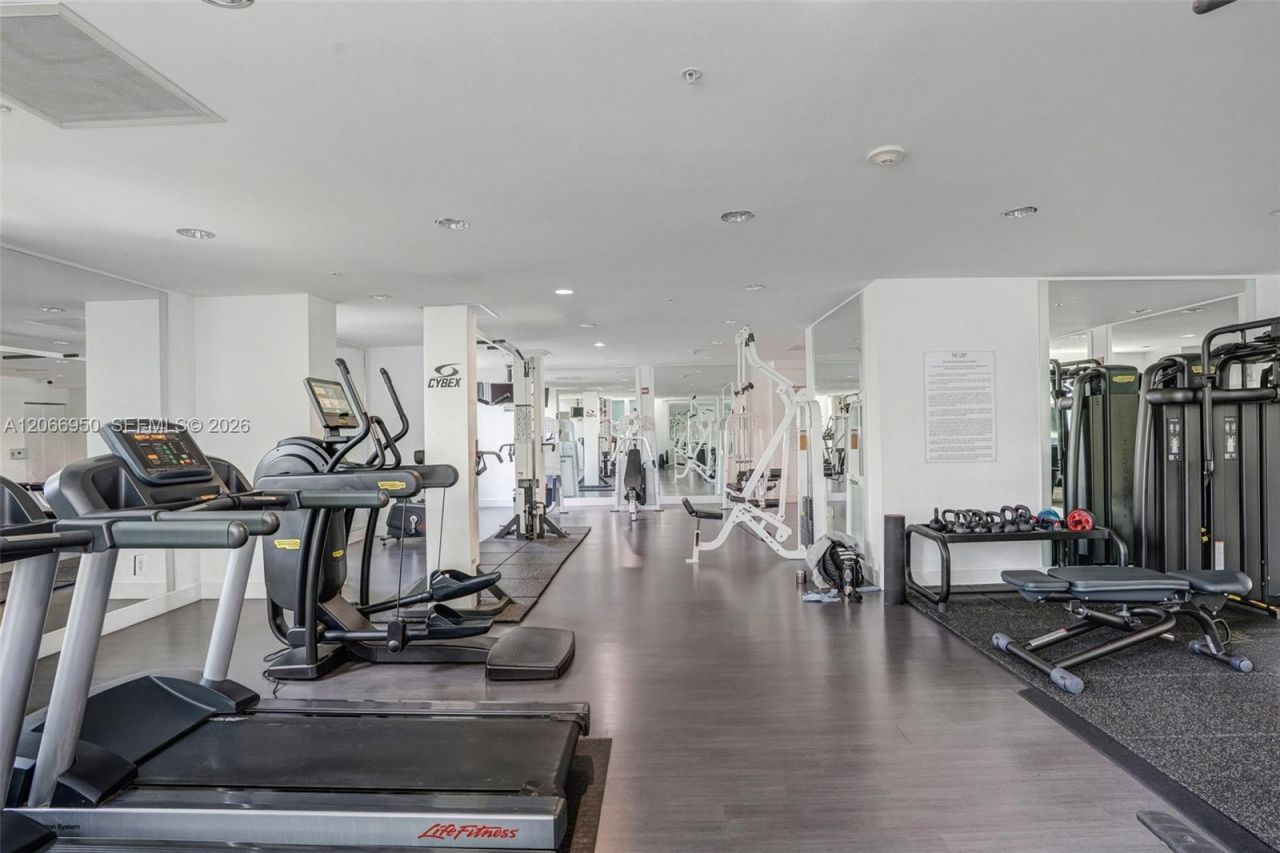234 NE 3rd St , Unit 1007, Miami, FL 33132 Photo