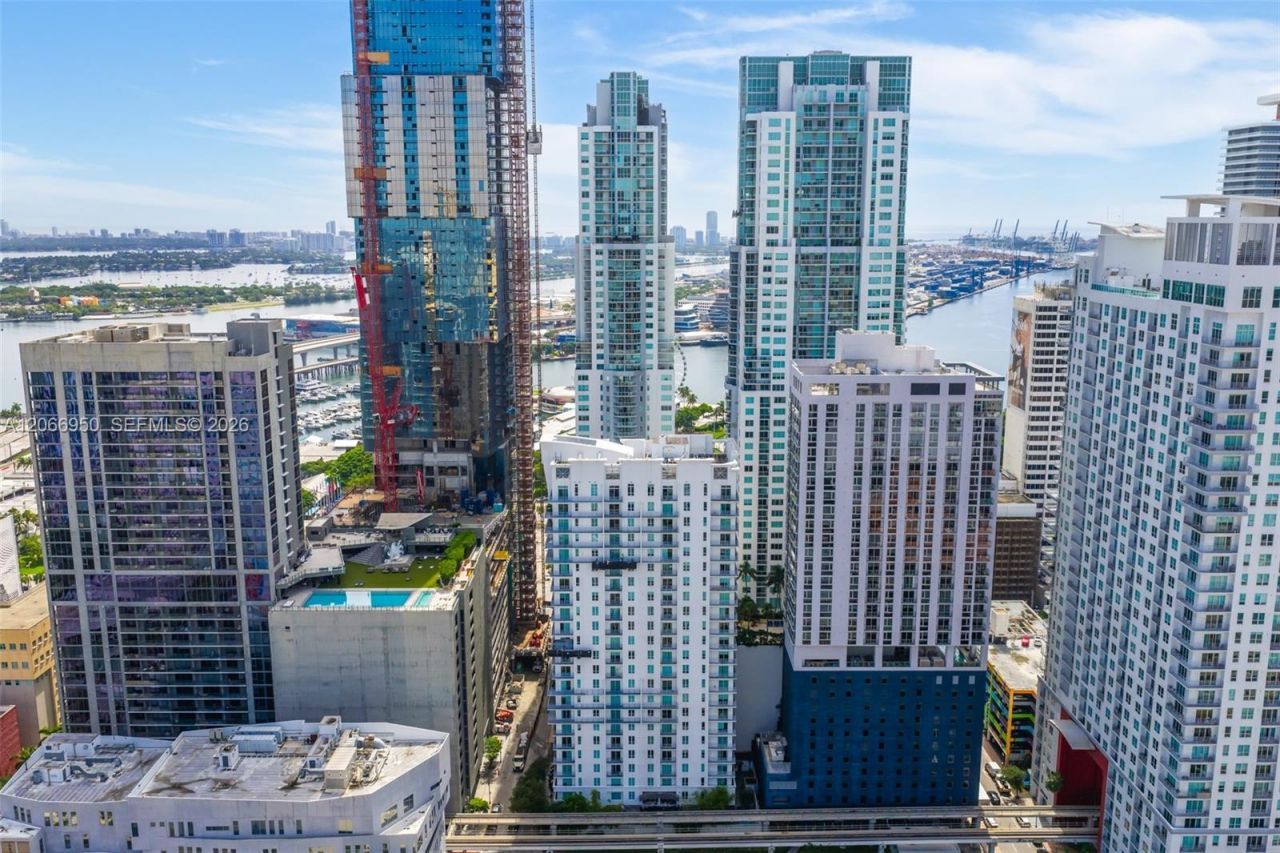 234 NE 3rd St , Unit 1007, Miami, FL 33132 Photo