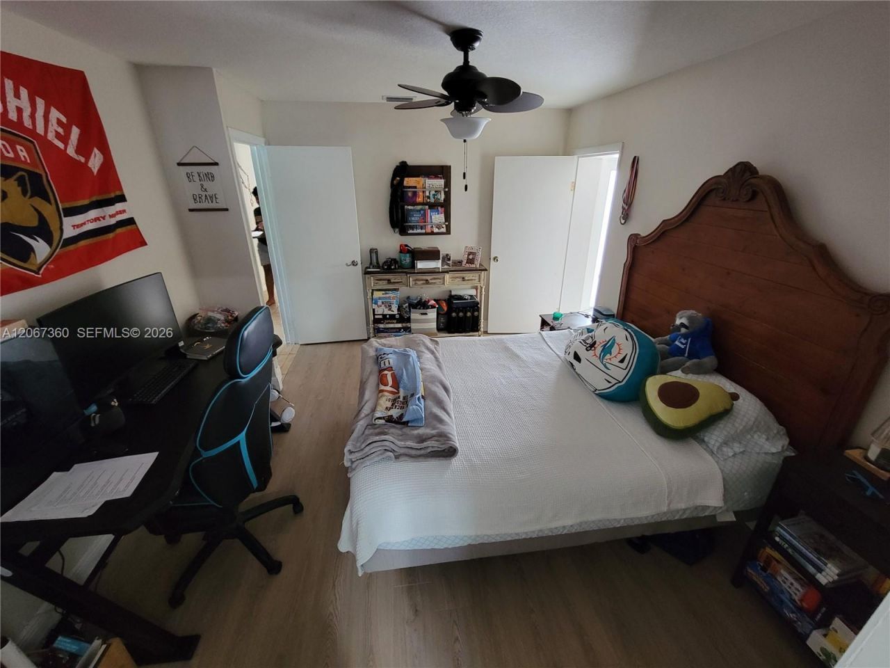 1316 W 61st Pl, Hialeah, FL 33012 Photo