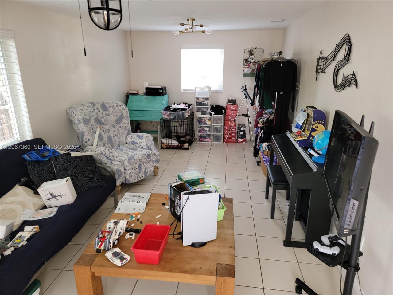 1316 W 61st Pl, Hialeah, FL 33012 Photo