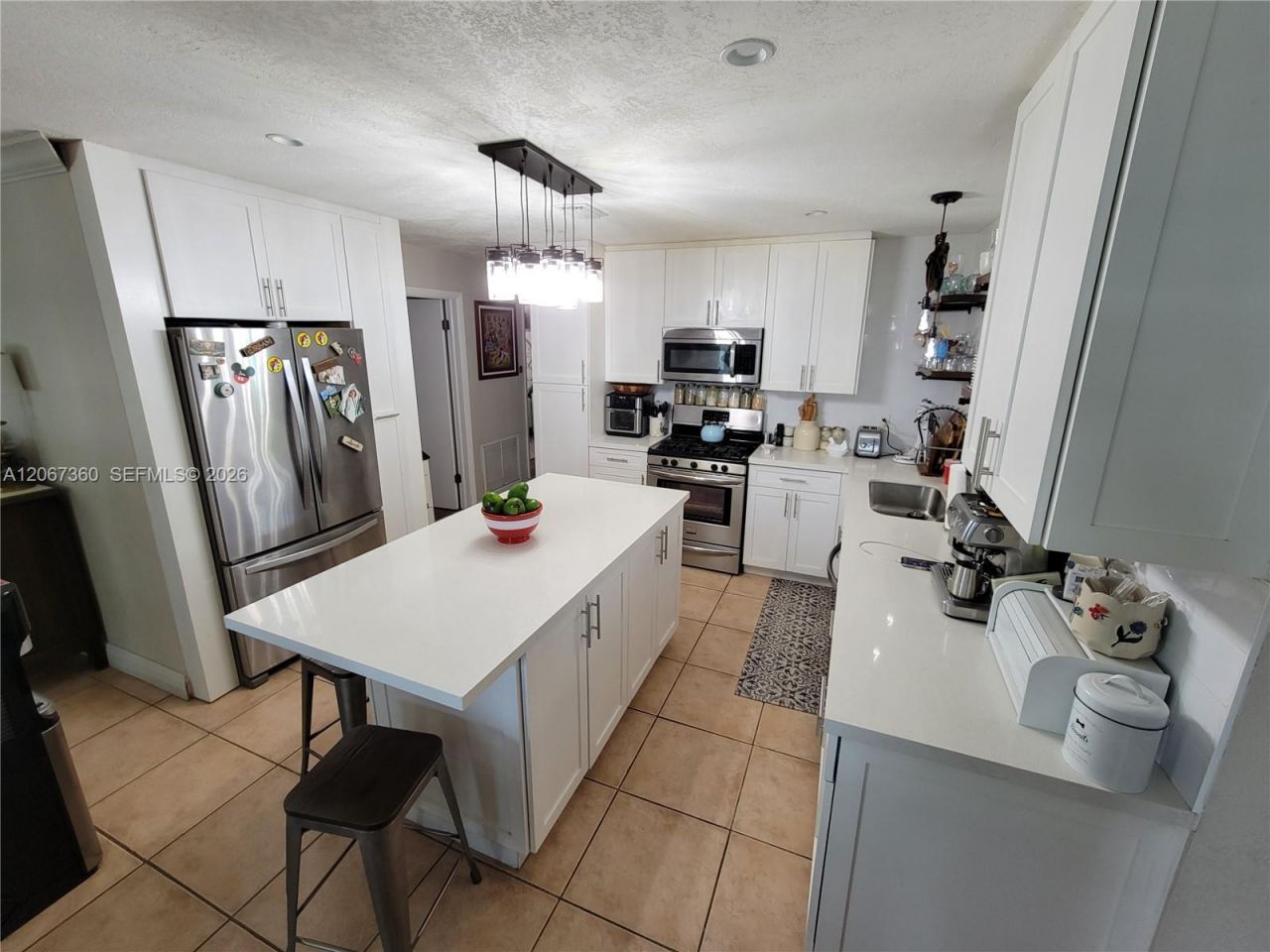 1316 W 61st Pl, Hialeah, FL 33012 Photo