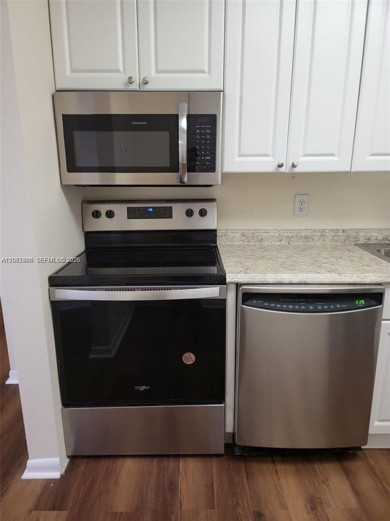 21121 SW 85th Ave , Unit 311, Cutler Bay, FL 33189 Photo