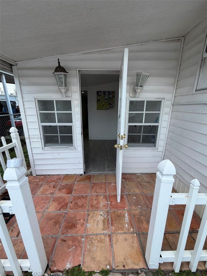 Please Call For Address, Davie, FL 33324 Photo