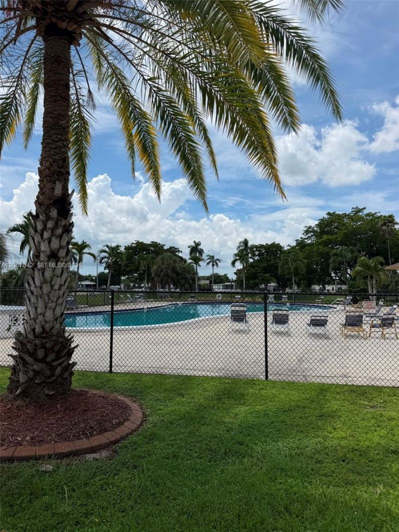 Please Call For Address, Davie, FL 33324 Photo