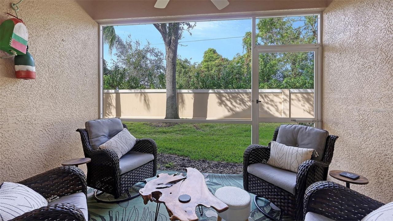 3827 Parkridge Circle, Unit 1-102, Sarasota, FL 34243 Photo