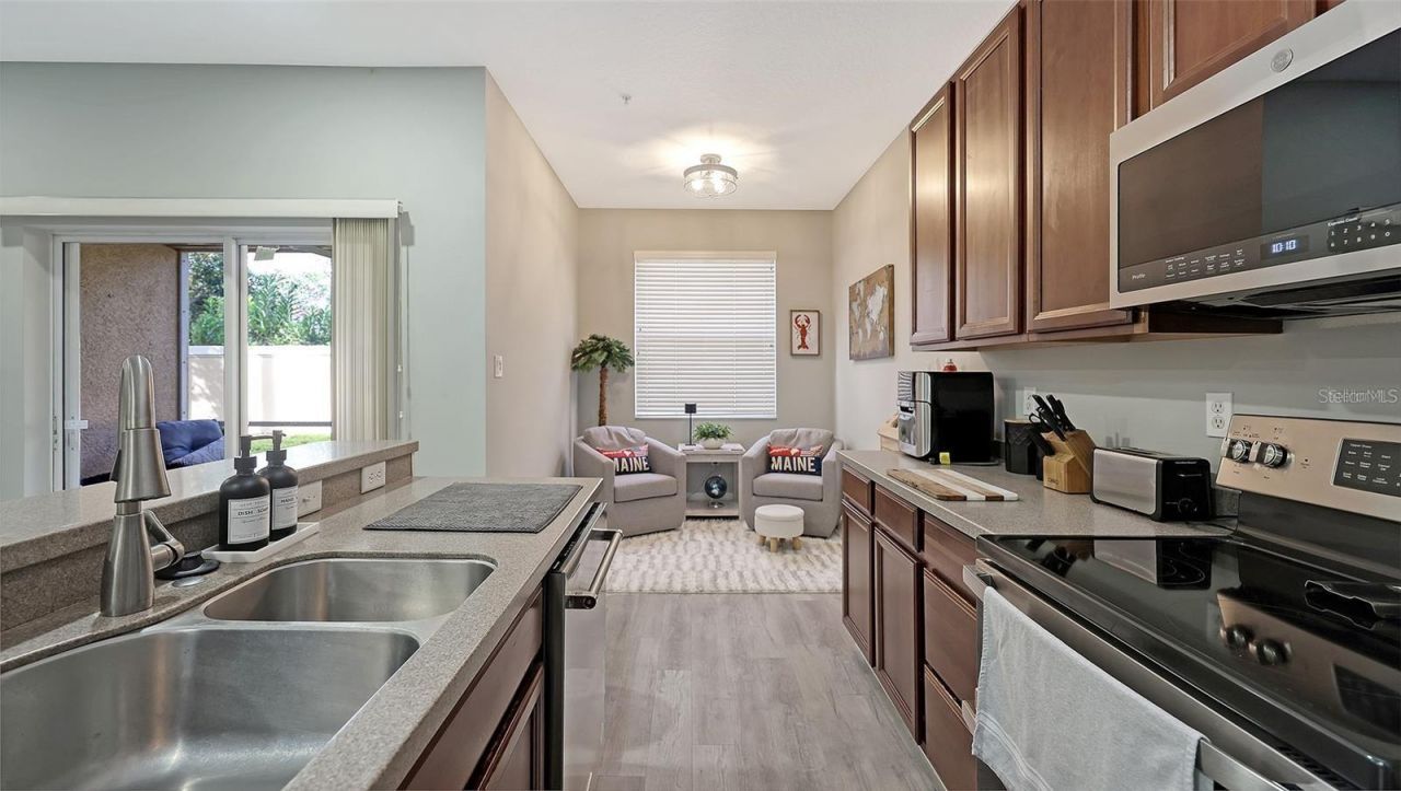 3827 Parkridge Circle, Unit 1-102, Sarasota, FL 34243 Photo