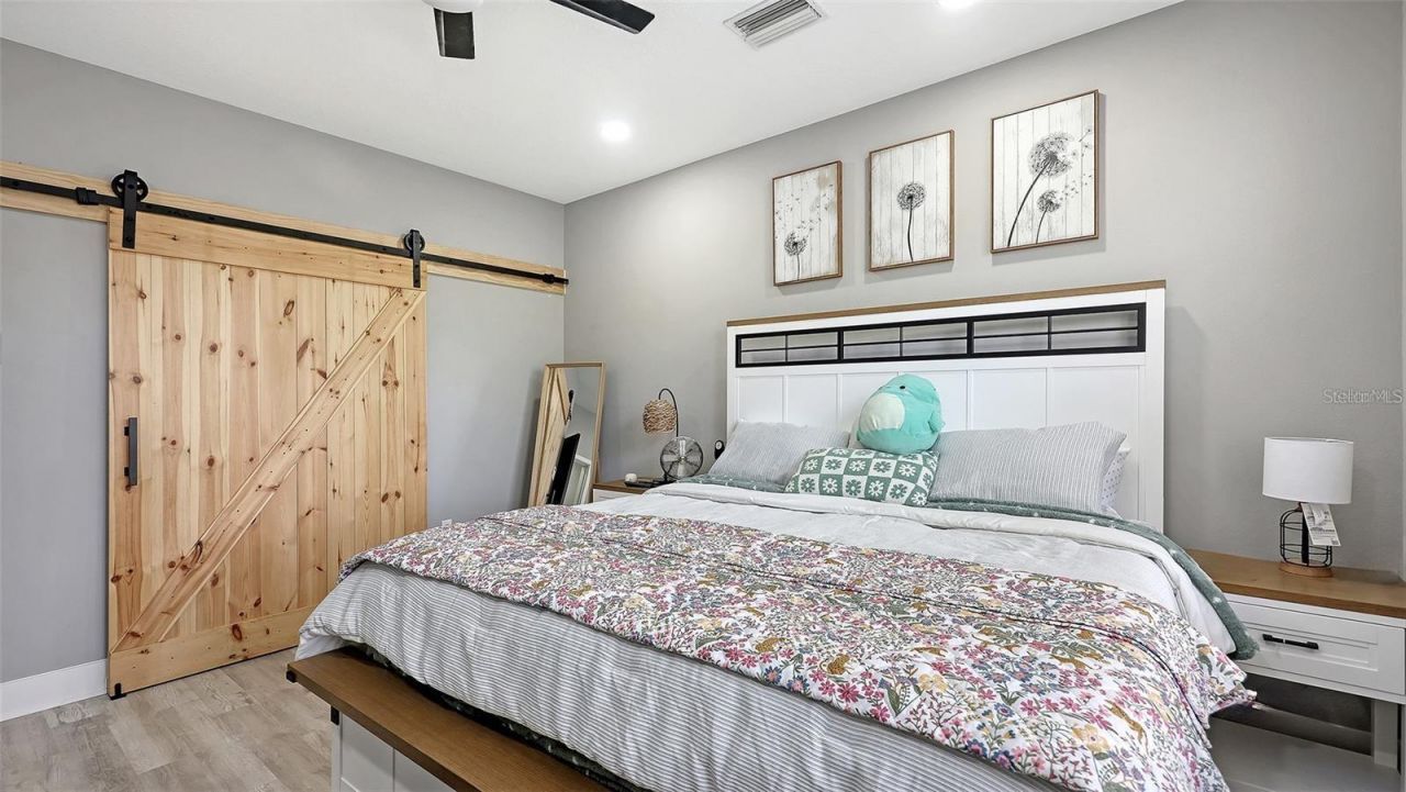 3827 Parkridge Circle, Unit 1-102, Sarasota, FL 34243 Photo
