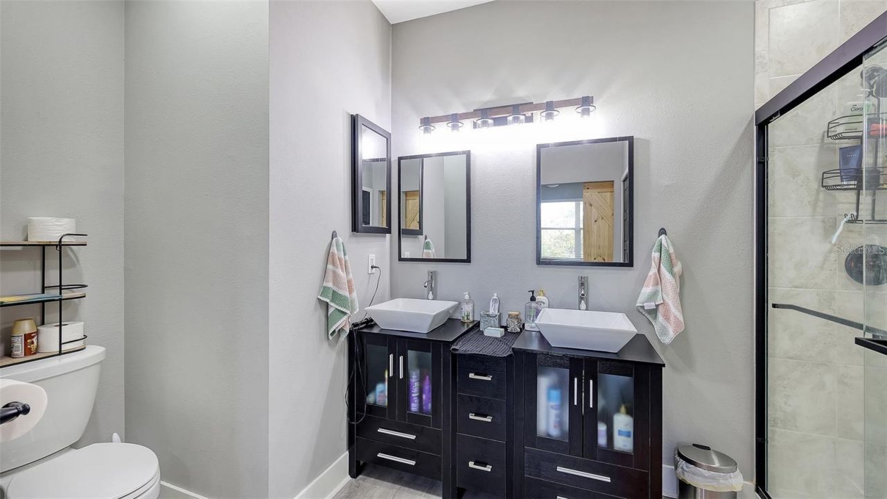 3827 Parkridge Circle, Unit 1-102, Sarasota, FL 34243 Photo