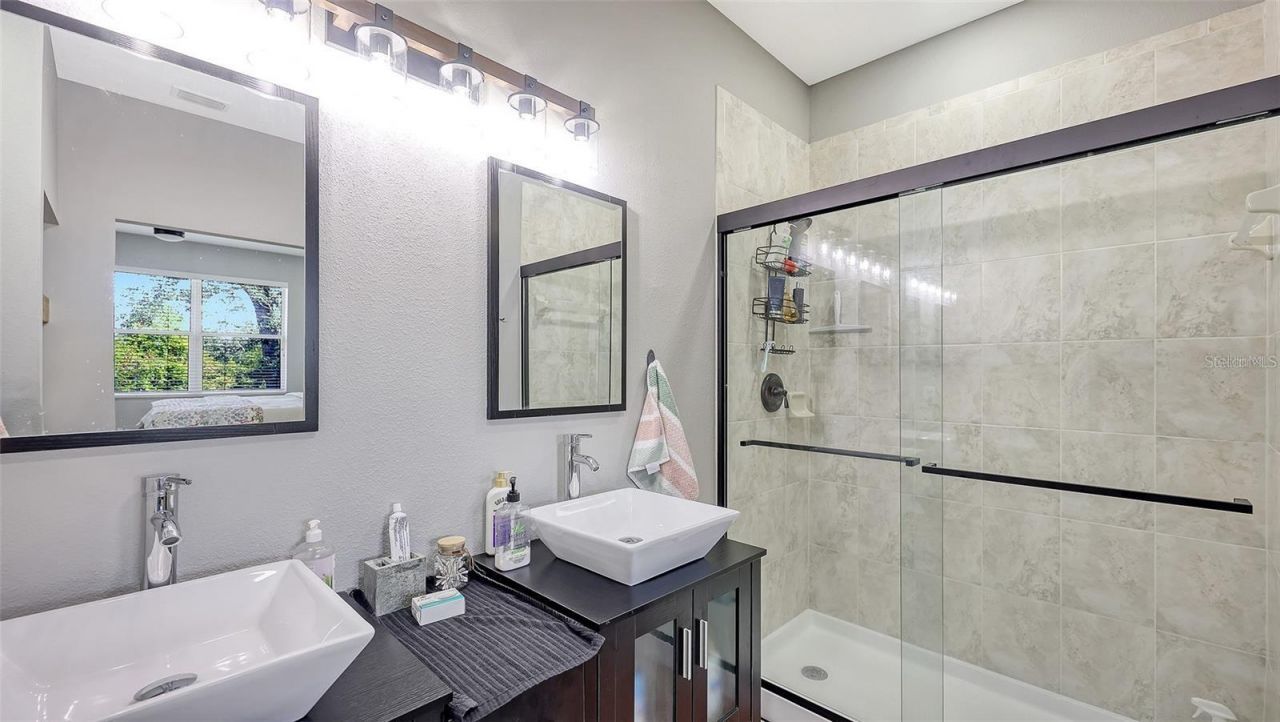 3827 Parkridge Circle, Unit 1-102, Sarasota, FL 34243 Photo