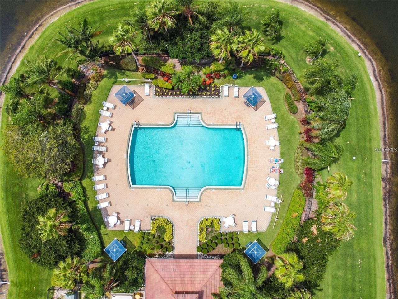 3827 Parkridge Circle, Unit 1-102, Sarasota, FL 34243 Photo
