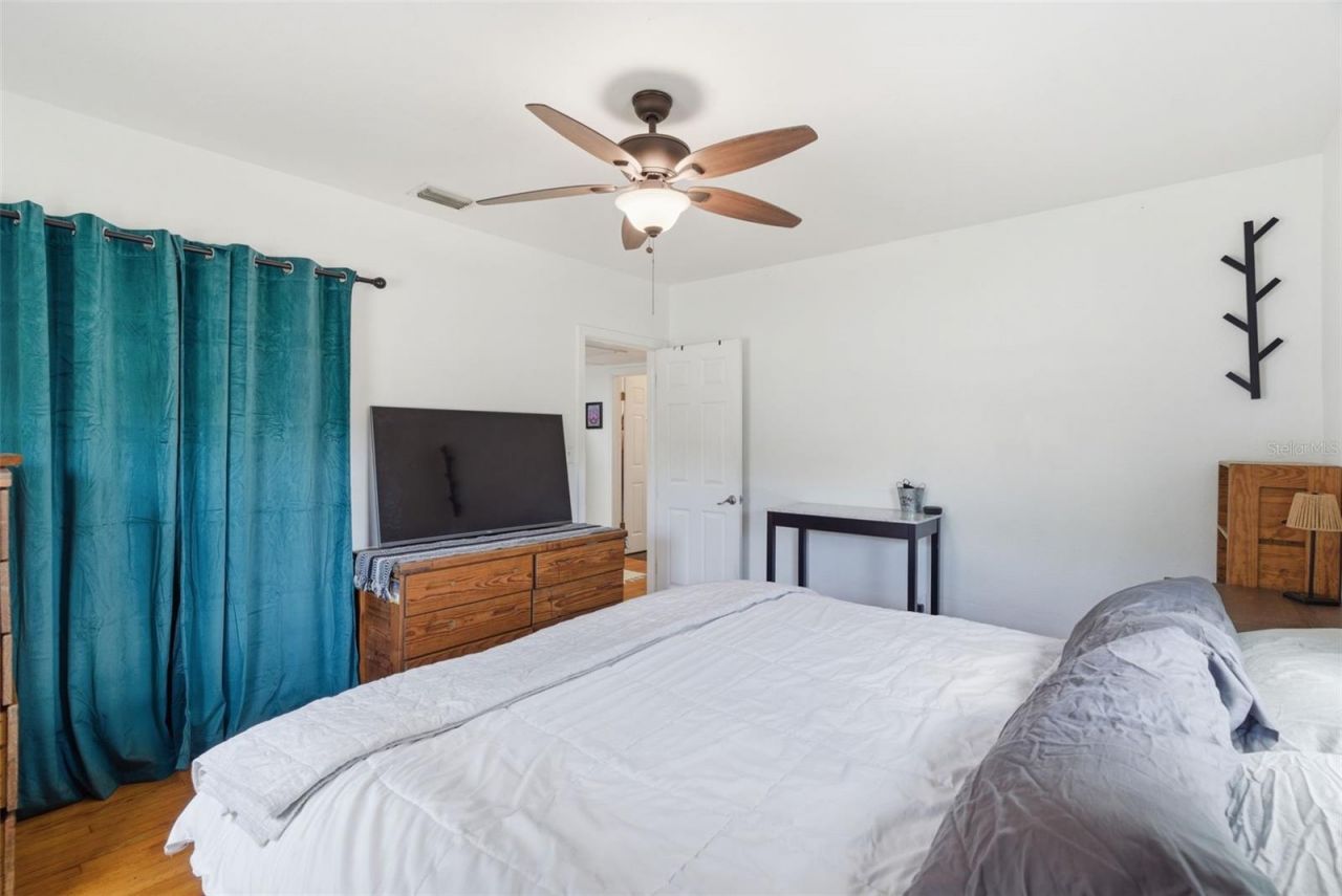 5425 2nd Avenue N, Saint Petersburg, FL 33710 Photo