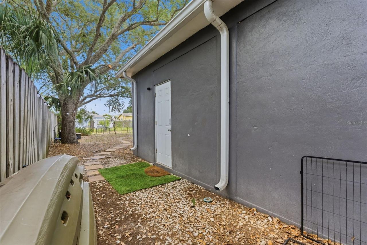 5425 2nd Avenue N, Saint Petersburg, FL 33710 Photo