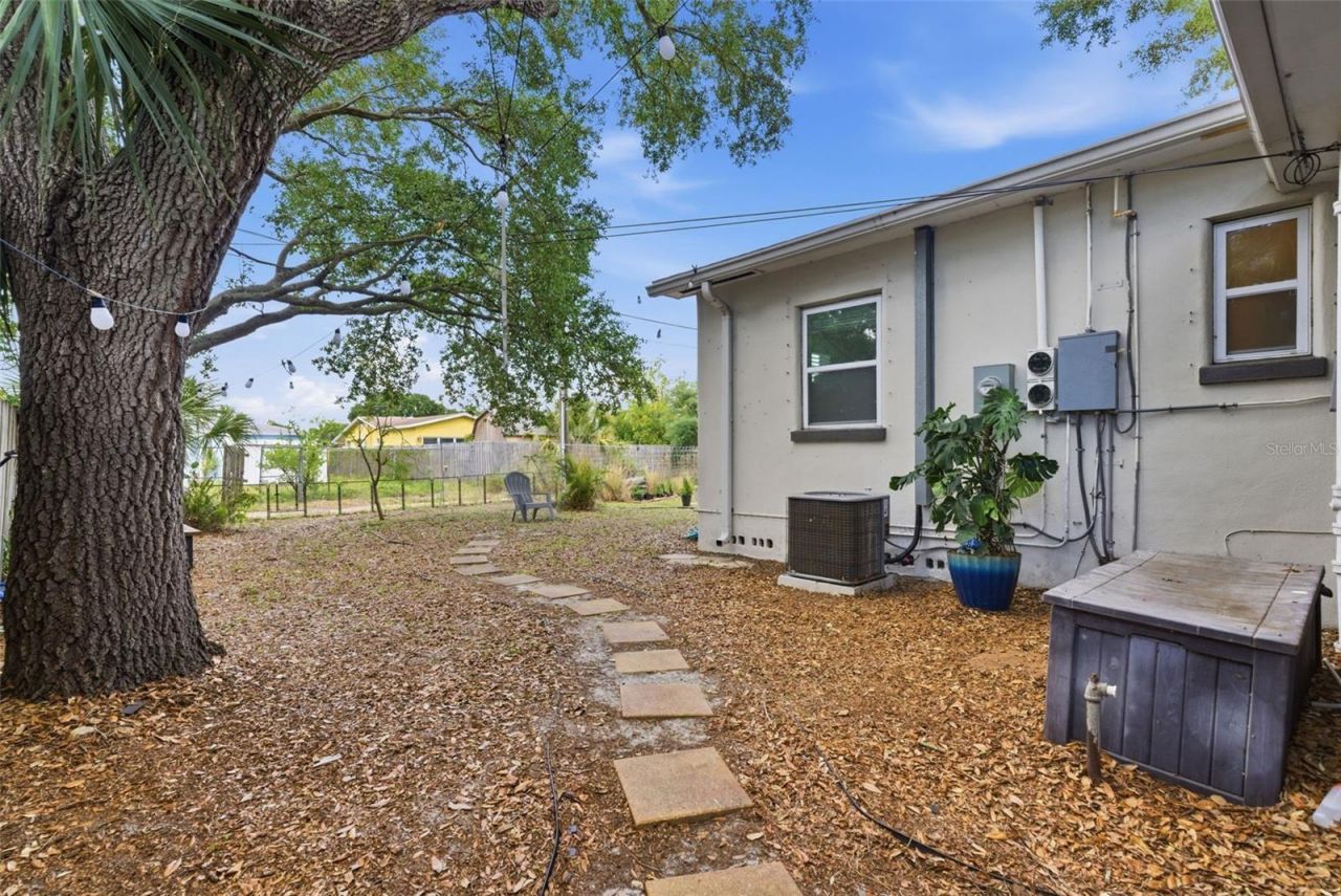 5425 2nd Avenue N, Saint Petersburg, FL 33710 Photo