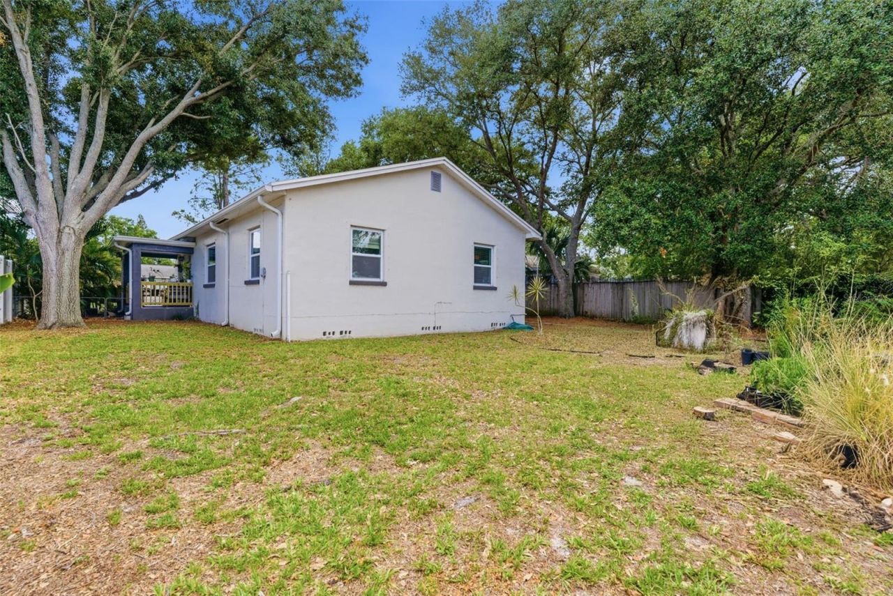 5425 2nd Avenue N, Saint Petersburg, FL 33710 Photo