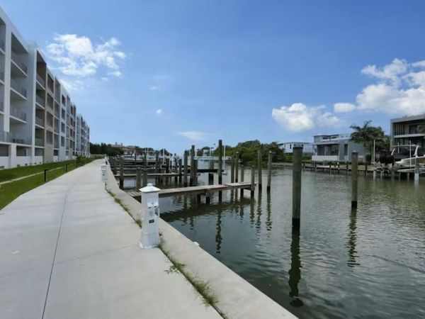 1709 N TAMIAMI TRAIL , Unit 220, SARASOTA, FL 34234