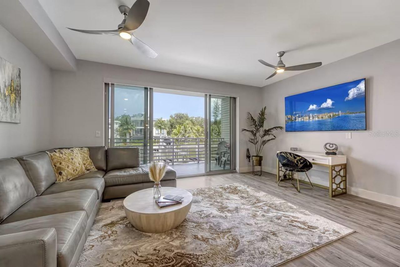 1709 N Tamiami Trail, Unit 220, Sarasota, FL 34234 Photo