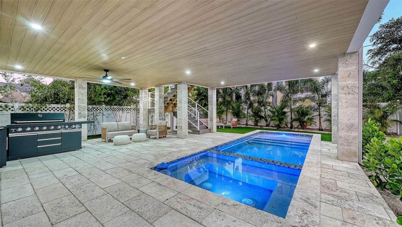 2908 Avenue B, Bradenton Beach, FL 34217 Photo