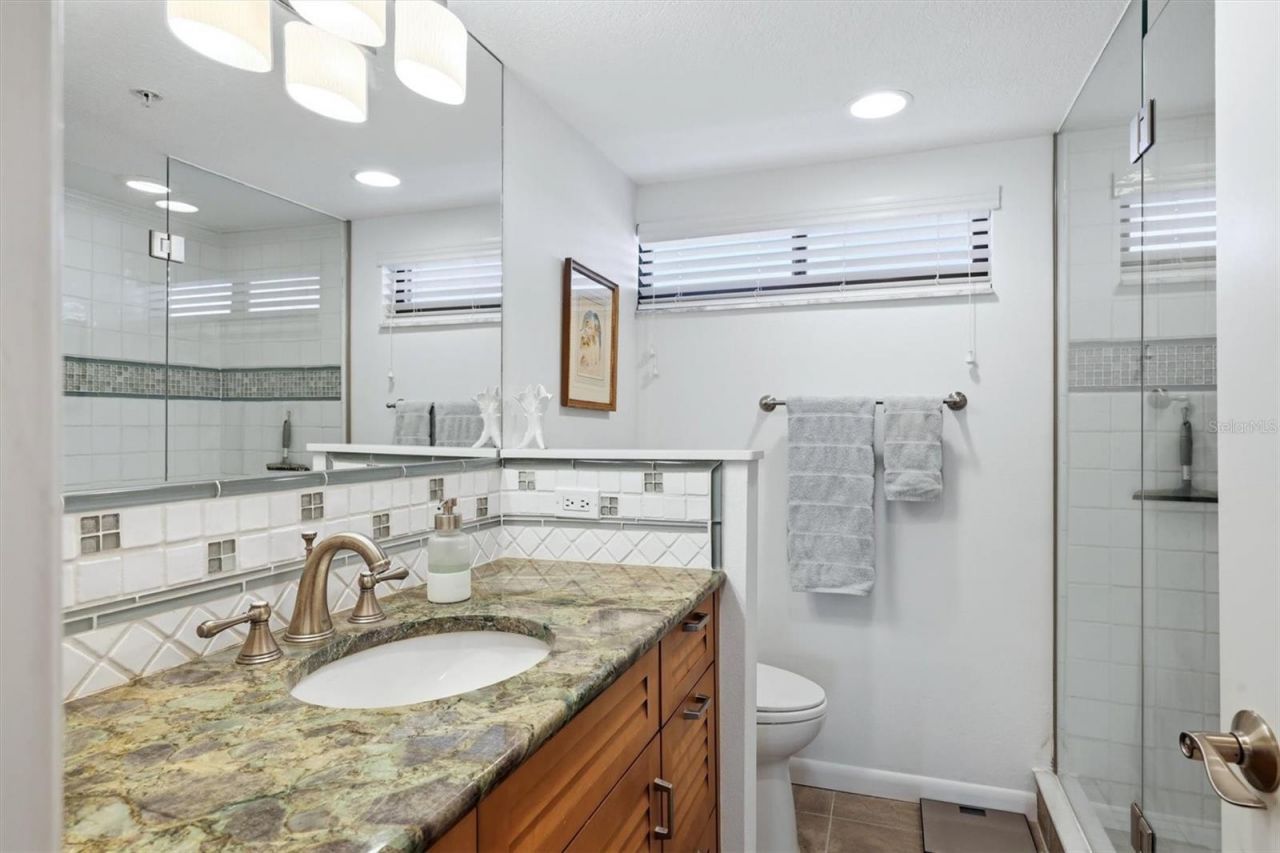 4545 Gulf Of Mexico Drive, Unit 311, Longboat Key, FL 34228 Photo