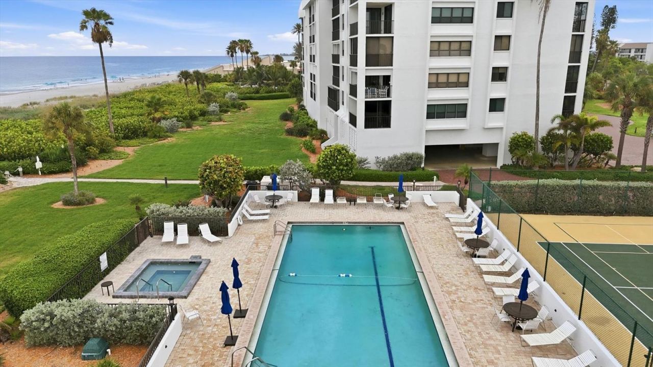 4545 Gulf Of Mexico Drive, Unit 311, Longboat Key, FL 34228 Photo