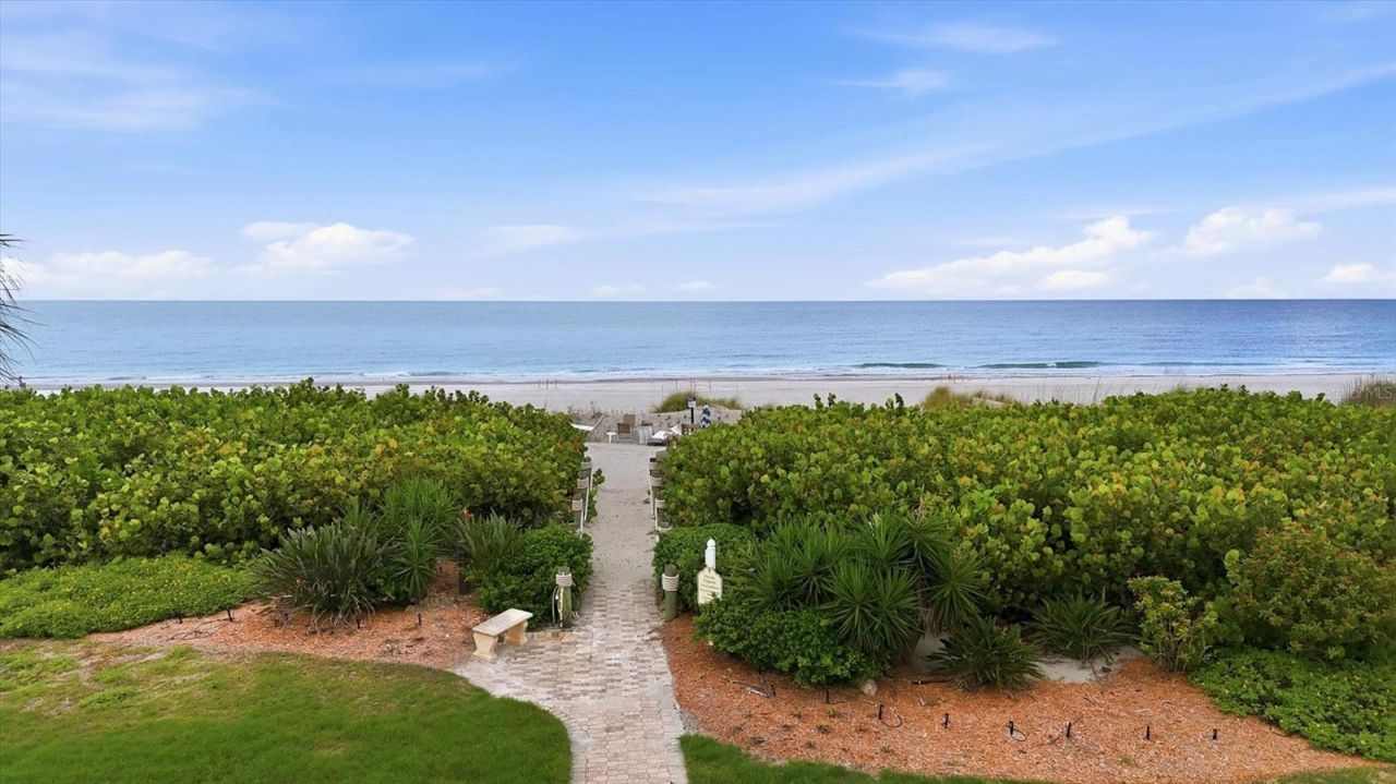 4545 Gulf Of Mexico Drive, Unit 311, Longboat Key, FL 34228 Photo