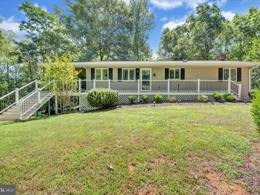 1439 KASEYS LAKEVIEW DRIVE, MONETA, VA 24121