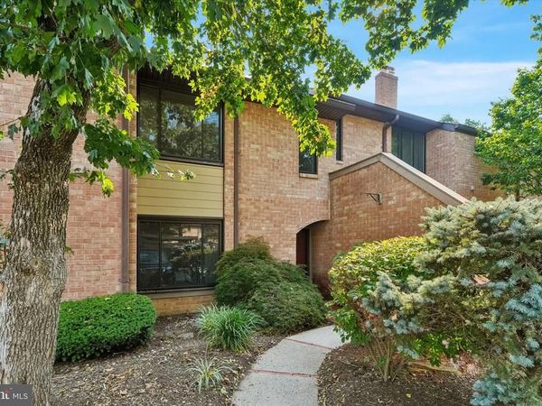 154 WOODGATE LANE, Unit 44, PAOLI, PA 19301