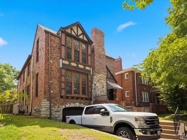7108 Tulane Avenue, University City, MO 63130