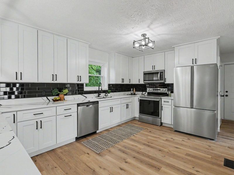 26295 Jackson Road, Circleville, OH 43113 Photo 8