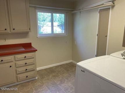 540 S Richmond Avenue, Carson City, NV 89703 Photo