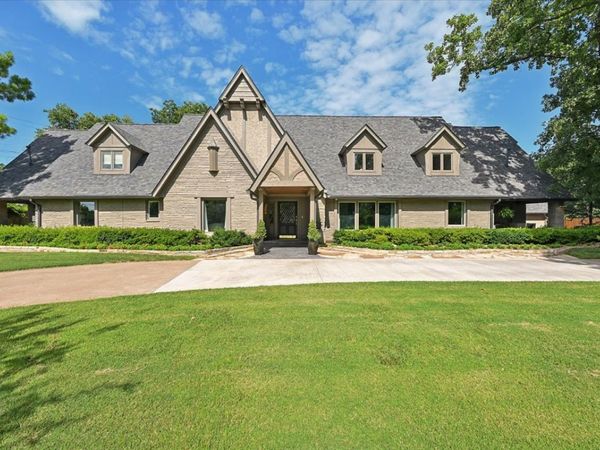6600 S Harvard Avenue , Tulsa, OK 74136