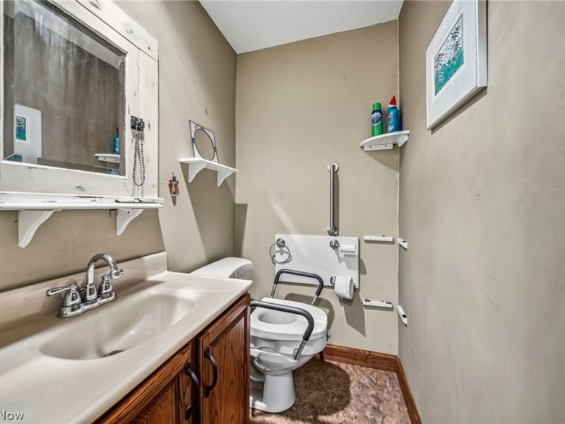 8362 Villa Marina Court, Mentor, OH 44060 Photo 22