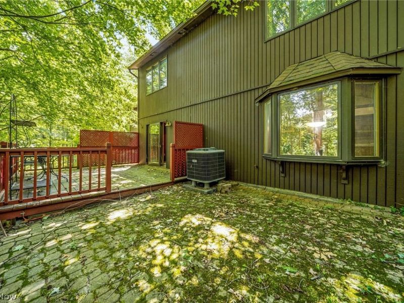 8362 Villa Marina Court, Mentor, OH 44060 Photo 9