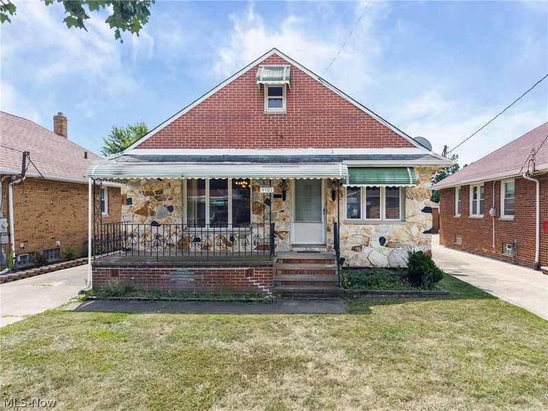 5701 Wichita Avenue, Cleveland, OH 44144 Photo 2